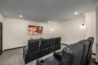 Luxury Lakefront Villa - Over 30 FREE amenities included! - Kimberling City - 0