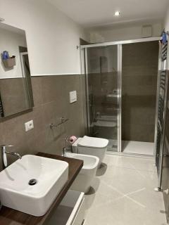 A 2 passi dal centro - 8