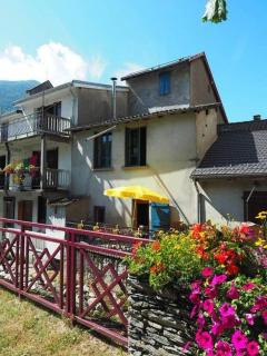Chaleureuse maison en pierres avec terrasse - Auzat - 0
