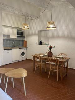 Sole Mio, T2 avec loggia et petit aperçu mer - Bormes-les-Mimosas - 4