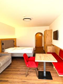 Hotel Tanja-Sonnenhof - Laces - 4