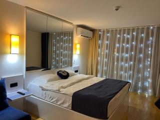 Orbi City apartment 40 этаж - Batumi - 9