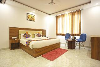 Hotel De Clark Luxury Airport Hotel near Delhi IGI Airport T3 with Free WiFi & 24x7 Check-in - 0