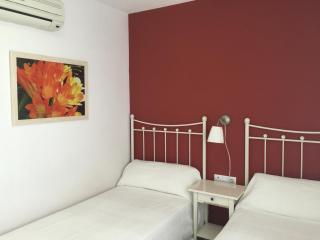 Hostal Monteluna - 9