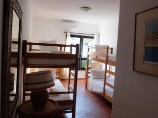 Home for family and friends - Monte Gordo - 3