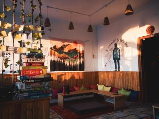 The Hostel Stories, Bir - Landing Site - Bīr - 8