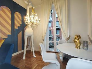Luxury Apartment 2 bedrooms and 2 baths in Milan downtown with AC, WiFi, Subway aiport conneted - Milan - 7