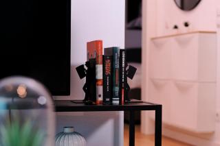 Cozy & Stylish Appartment in Vienna - 1 min to U3 Metro - Quiet Area with Shops nearby - 2