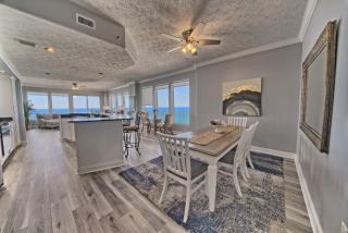 Spacious Tropical Condominium at 17th Floor with Beach and Pool Access - Unit 1707 - Panama City Beach - 3