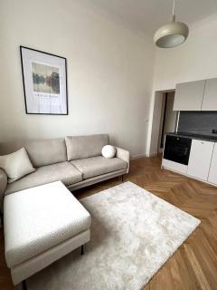 Old Town Residence , Wi-fi , 2-Beds , Aesthetics - by HIK Apartments - Varsavia - 5