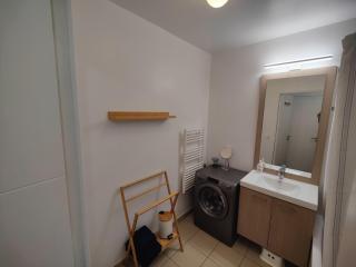 QuietStay 20' PARIS, Connected HOME avec Terrasse - Massy - 2
