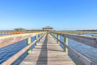 Marsh Madness by Oak Island Accommodations - Oak Island - 9