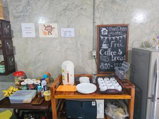 Banchan Hostel - Phra Nakhon Si Ayutthaya - 9