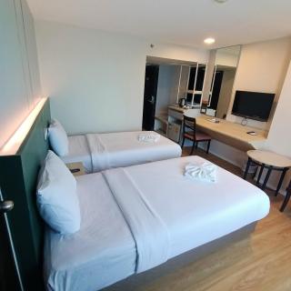 Mayflower Grande Hotel Phitsanulok - Phitsanulok - 0
