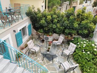 Thor Freyjas of Poseidonia Syros Holiday House - Posidhonía - 9