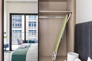 StoneTree - Modern 1BR with Amazing Location and View - 1