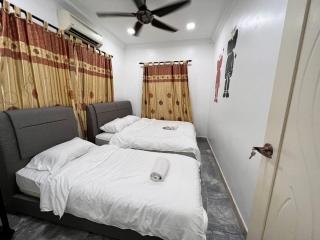 Bearbrick homestay with pool - Port Dickson - 6