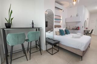 Hi-Yam SeaView Apartments & Suites - Building Shelter Available - 6