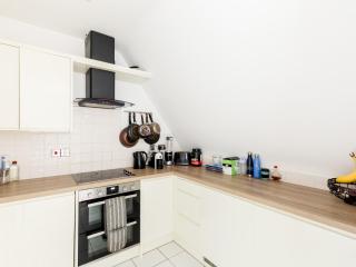 Pass the Keys Modern 2 Bed in Leamington Spa - Leamington Spa - 2