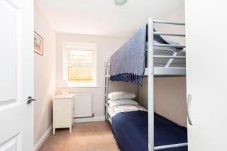 BOURNECOAST: SHORT WALK TO SANDY BEACHES - FM3070 - 2
