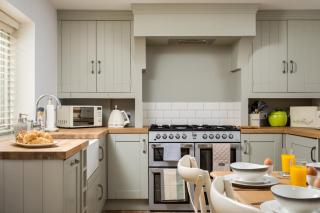 The Bolt Hole, Winchcombe, Charming Dog-Friendly Cottage - Winchcombe - 1
