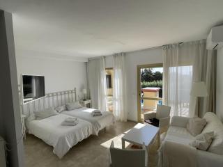 Estudio primera Linea 50 mtrs playa. Fibra 600Mb - Marbella - 5