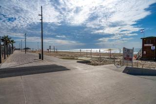 Hi-Yam SeaView Apartments & Suites - עם ממ"ק - Bat Yam - 3