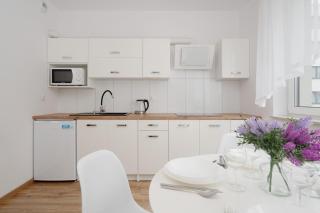 Comfy Studio Legnicka by Noclegi Renters - Wrocław - 7