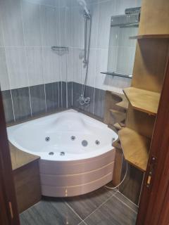 Grand Life Hotel - 7