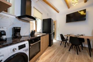 DELUXE MAISONETTE - 0