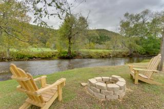 Hiawassee Riverfront Cabin 7 Mi to Lake Chatuge! - Hiawassee - 8