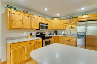 Hiawassee Riverfront Cabin 7 Mi to Lake Chatuge! - Hiawassee - 3