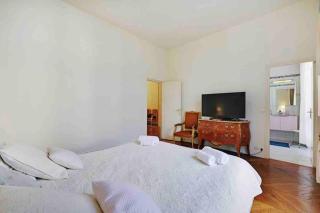 Champs Élysées : Appartement 200 m2 avec balcon - París - 5