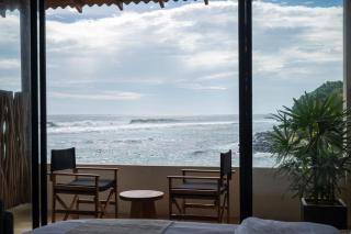 Abode By The Beach - 4