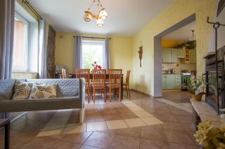 Happy Bison - A 5 Bedroom House With A Garden - Białowieża - 6