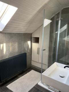Gemütliche Monteur Ferienwohnung - Leimersheim - 3