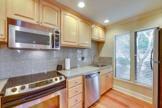 Serene Napa Retreat with Pool Access and Patio! - Napa - 1