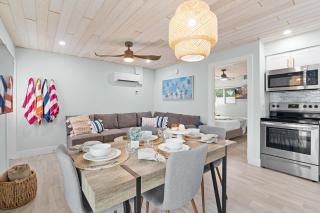 The Coral Reef - L - Siesta Key - 7