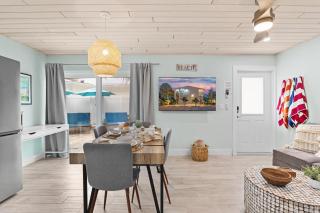 The Coral Reef - L - Siesta Key - 4