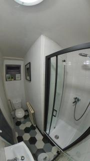 King St Cosy - wood stove & ice maker - Loughborough - 2