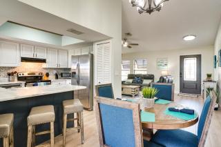 Hot Tub & Pool: ‘Coconut Palms’ in Cape Coral - 4