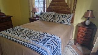 Bev's Rosevilla - Montego Bay - 7