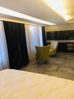 Continental Apartments - Konak - 4