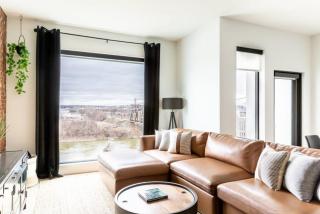 Stunning River View Condo Walk to Downtown Rooftop Patio - 1