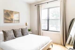 Luxury by Music Row Belmont Vanderbilt FREE Parking - 7