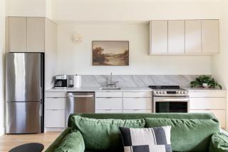 Luxury by Music Row Belmont Vanderbilt FREE Parking - 5