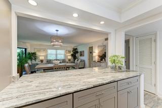 Sea Grape Inn 7 - BEACHFRONT Property - Longboat Key - 7
