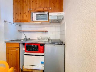 Appartement cosy 2 pièces avec balcon, proche pistes et commerces, Reberty 1850 - FR-1-344-250 - Les Menuires - 8