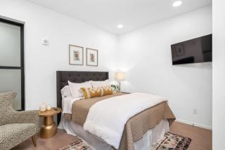 Penthouse River View Walk Downtown, Garage Parking - 5