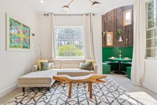 Colorful and Cozy River Retreat with a View - Lobelville - 9